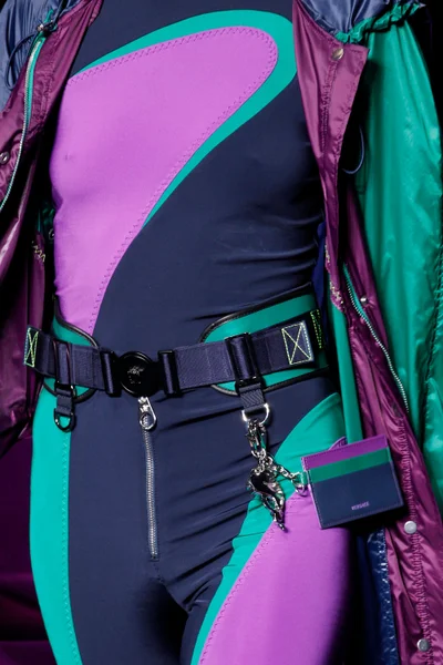Look 2